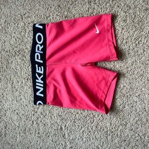 Nike Pro Pink Athletic Shorts girls large